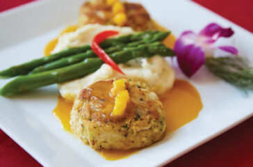 Fredas crab cakes cape may magazine early sumer 2022