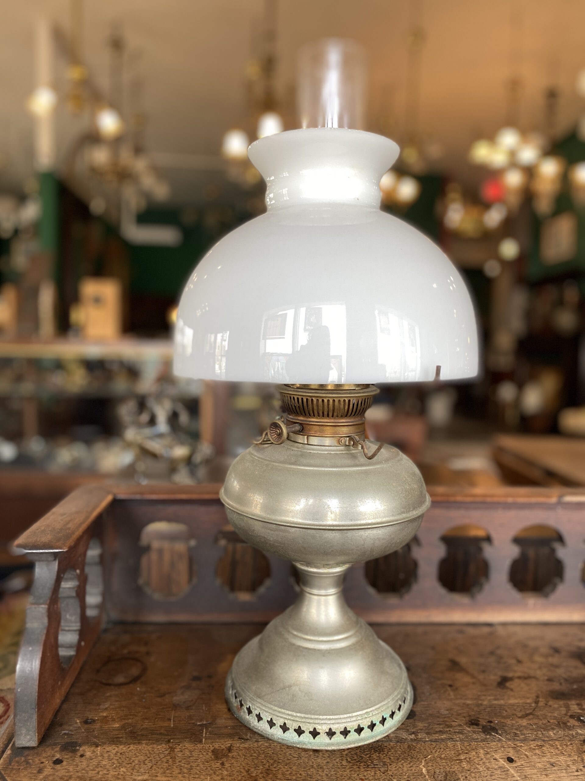 Hurricane Lamps – Cape May Magazine, image size:1920x2560