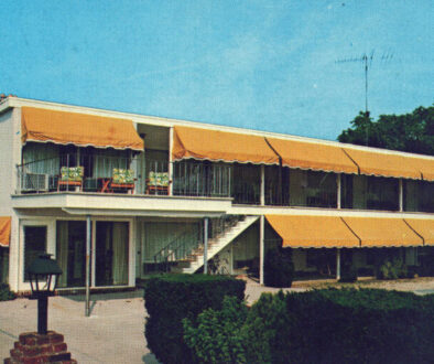 Planter_Motel_postcard_from_2022