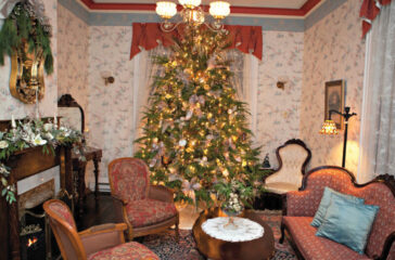 cape-may-christmas-candlelight-house-tours_8248551776_o